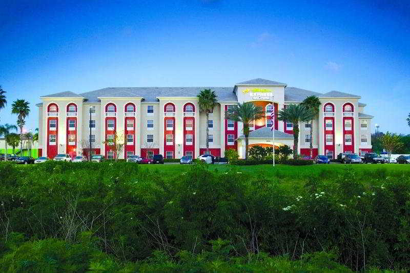 Holiday Inn Express & Suites Orlando International Airport, An Ihg Hotel Εξωτερικό φωτογραφία